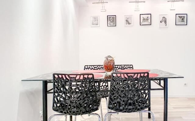 The downtown cosy apartments