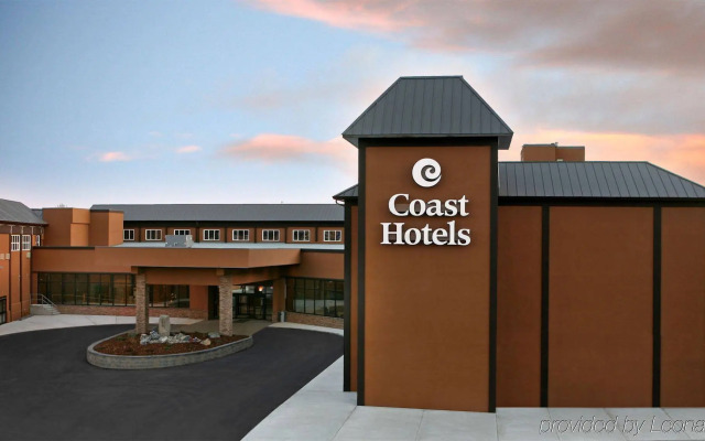 Coast Lethbridge Hotel & Conference Centre