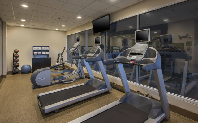 Hilton Garden Inn Denver South Park Meadows Area