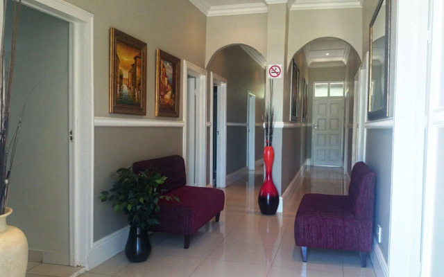 Bentley Lodge and Lifestyle
