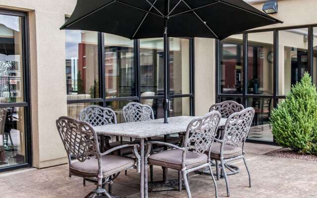 Quality Inn & Suites Mattoon South