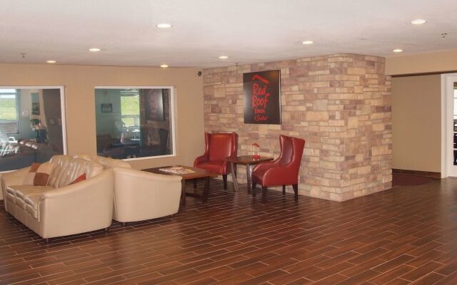 Red Roof Inn Osage Beach - Lake of the Ozarks