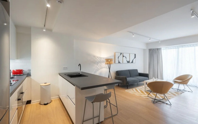 LIV Athinum 1 - Luxury Apartment 1C