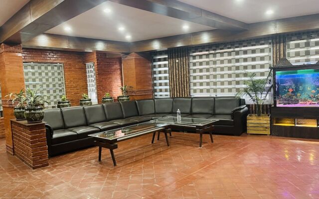 Hotel Lotus Grand