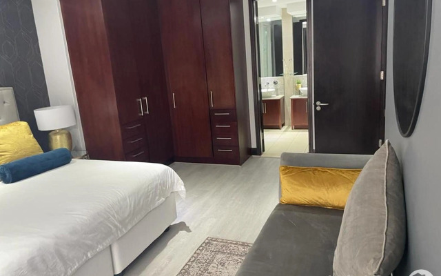 Luxury Apartment - Michelangelo Towers