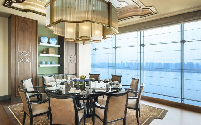 The Azure Qiantang, a Luxury Collection Hotel, Hangzhou