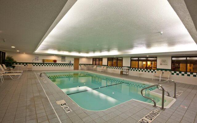 Holiday Inn Express Hotel & Suites Plymouth by IHG