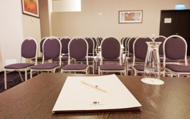 Bucharest Unirii Square