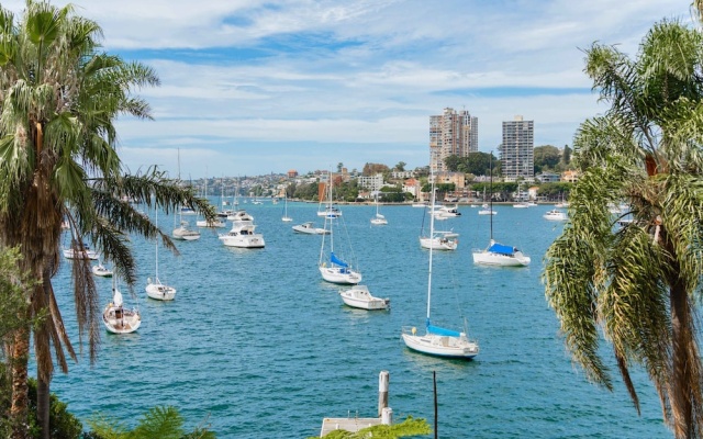 Cocos Apartment at Palm View Collective – Beach – Sydney