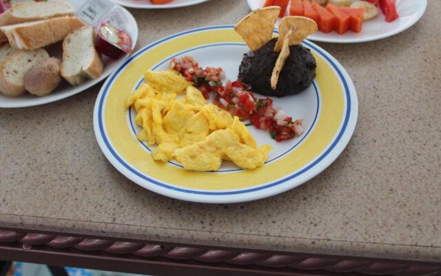 Hotel DORALBA INN Chichén