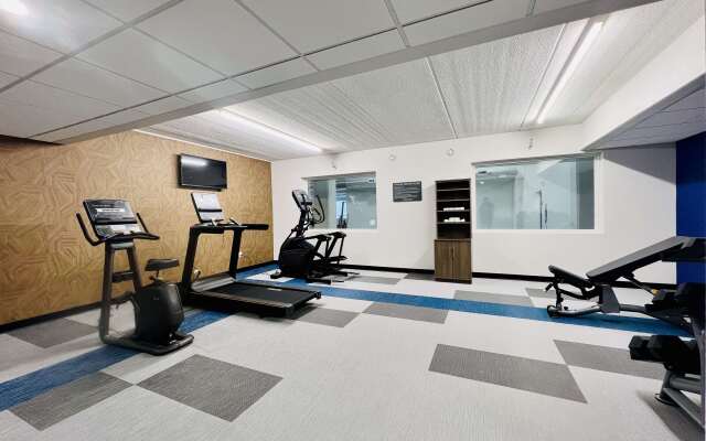 Comfort Inn & Suites