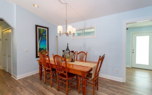 Island Oasis 5 Bedroom Home