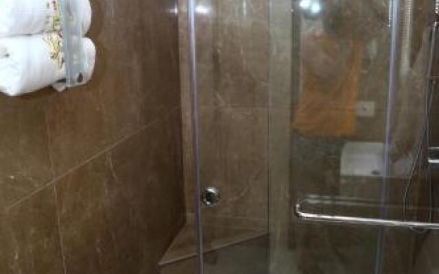 Vila One Beach Hotel