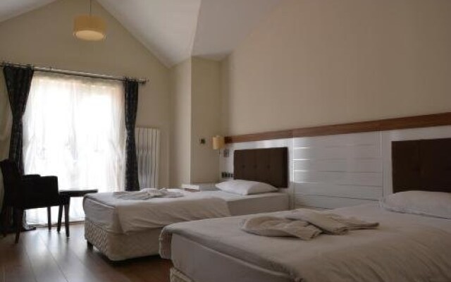 Mirava River Suites Hotel