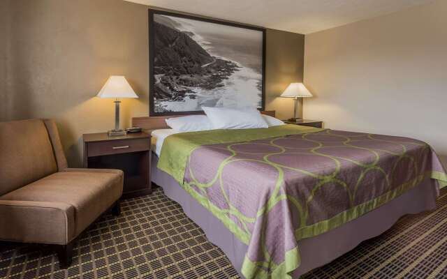 Super 8 by Wyndham Corvallis