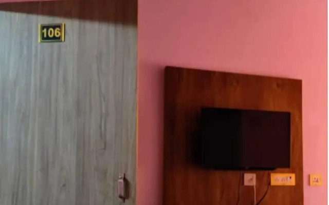 Sunrise Hotel & Restaurant