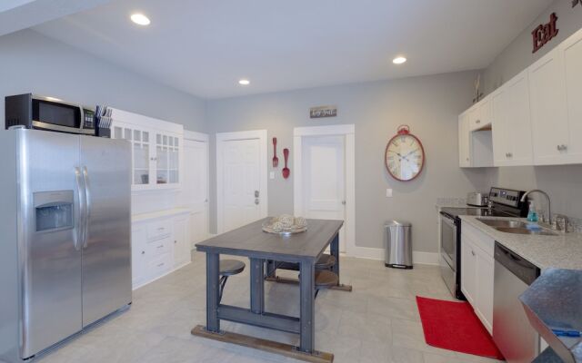 Laurel Pearl-Sleeps 5-1Bd