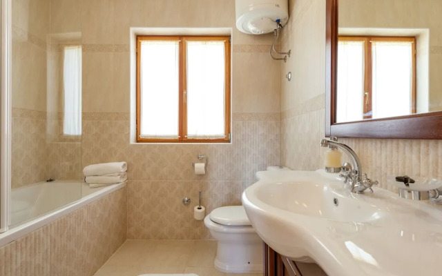Child-friendly Villa With Private Swimming Pool and sea View in Sumartin, Brac Island