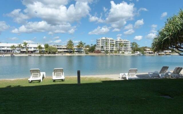 40 Culgoa Point