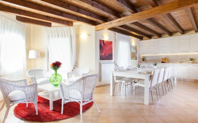 Holiday Home in San Severino Marche with Pool