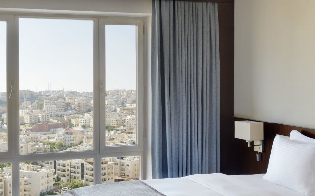 Movenpick Hotel Amman (ex Holiday Inn Amman)