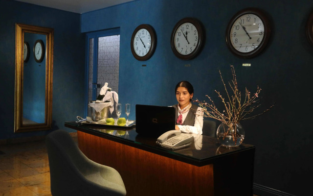 Radisson Hotel Plaza del Bosque
