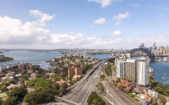 Meriton Suites North Sydney