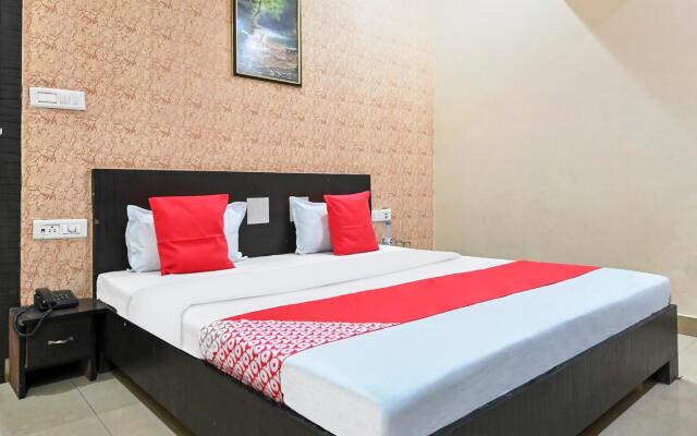 OYO 29090 Hotel Comfort