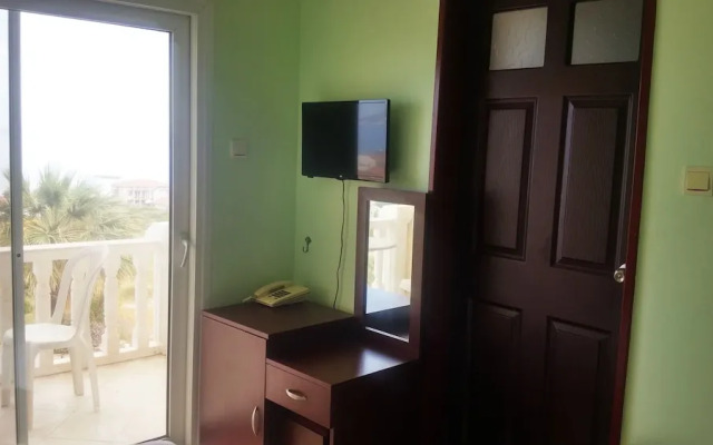 Deniz Otel