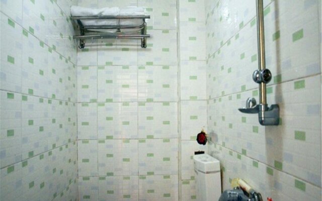 Jinfeng Hostel Anxinbei Road Store