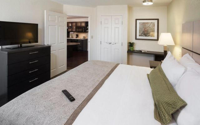 Candlewood Suites Denver North - Thornton, an IHG Hotel