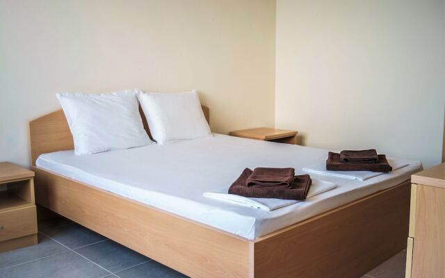 Moreto Seaside Aparthotel