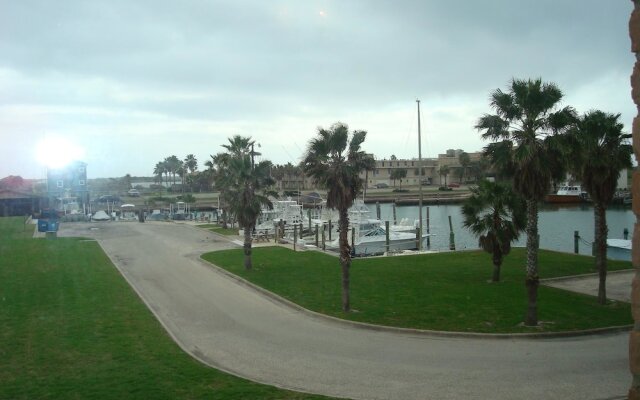 Channelview 103