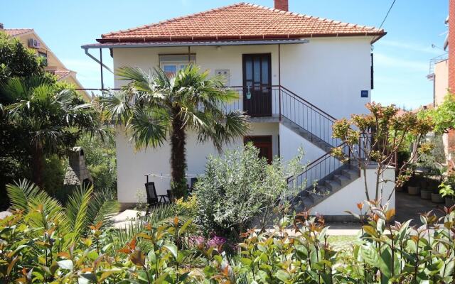 Comfortable Apartment, Zadar Borik, up To 5 Persons