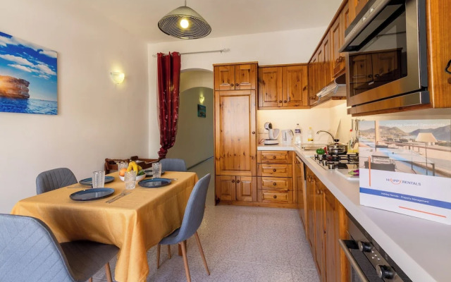 Modern Seaview Apart In Marsalforn Gozo