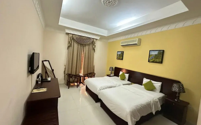 The Royal Garden Hotel