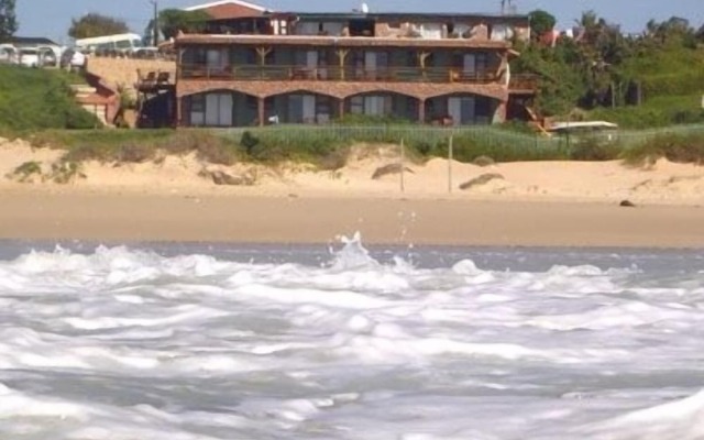 Island Vibe Jeffreys Bay Hostel