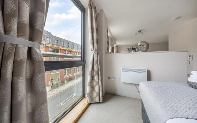 Windsor Luxury Studio Apartment