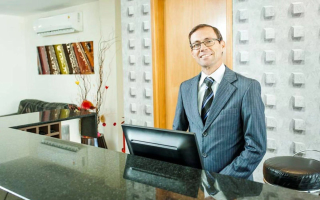 Vida Plaza Hotel