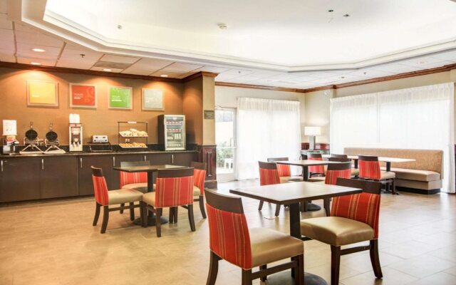 Comfort Inn Blythewood - North Columbia