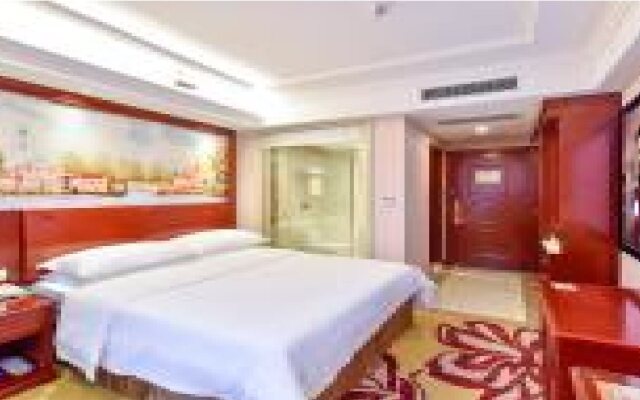 Vienna Hotel Shenzhen Bao'an Xin'an