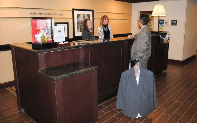 Hampton Inn Cambridge