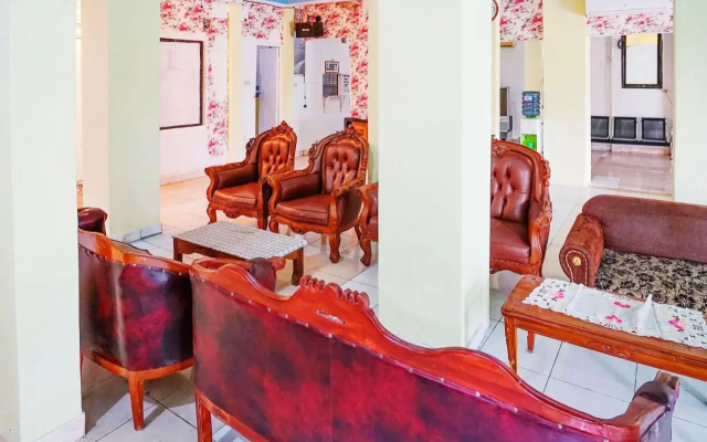 Hotel Perdana Syariah by OYO Rooms - Hotel in Palembang - Photo 2