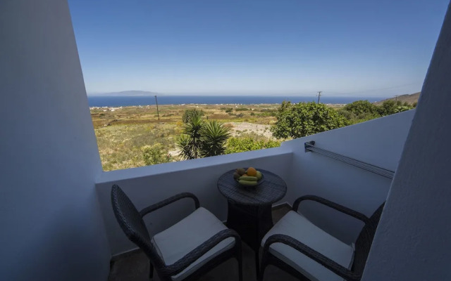 Ianthe Apartments & Villa