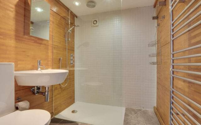 Holiday Home School Cottage