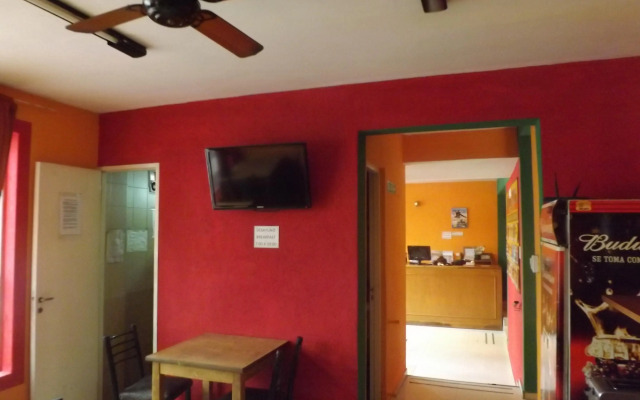 Backpackers Travel Hotel
