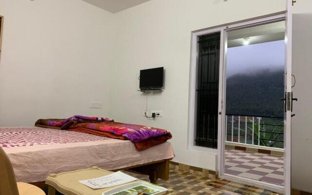 Vignesh holiday inn