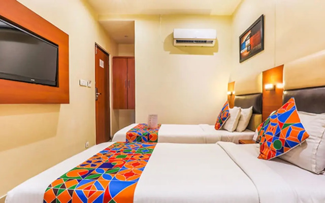 FabHotel Liwa International