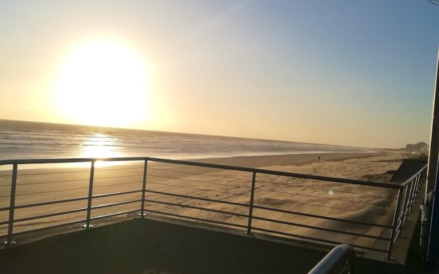 Property With 3 Bedrooms in Saint-jean-de-monts, With Pool Access, Fur