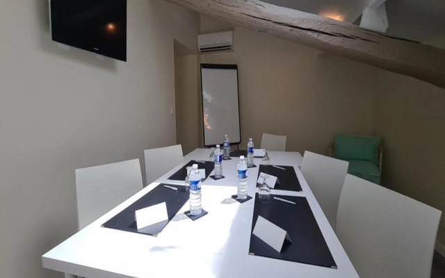 Hôtel Le Seize, Nice